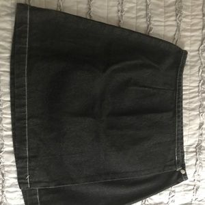 GAP black denim skirt